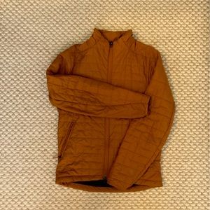 Lululemon Men Rich Mustard Yellow Size Med Permaloft Jacket Excellent Condition